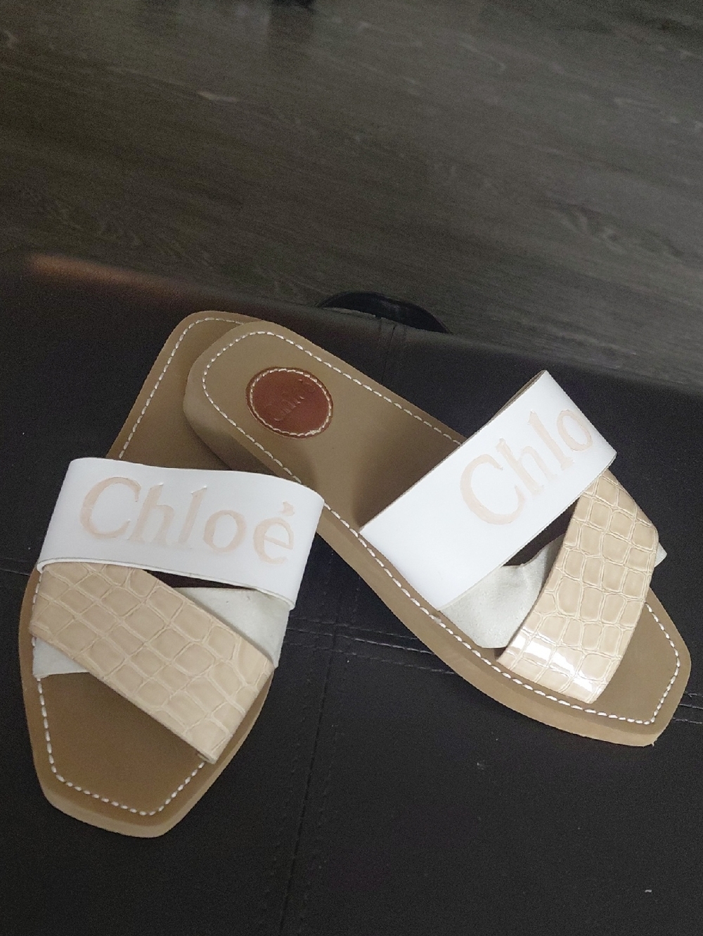 Chloé White & Beige Logo Croc-Effect Slide Sandals